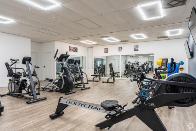 Legacy At Imperial Village 712 I 1 Bed 1 Bath Apartment